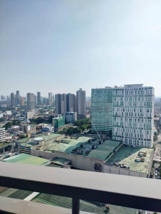 Cubao Manhattanheights U31N Tb, Studio Unit Манила Екстериор снимка